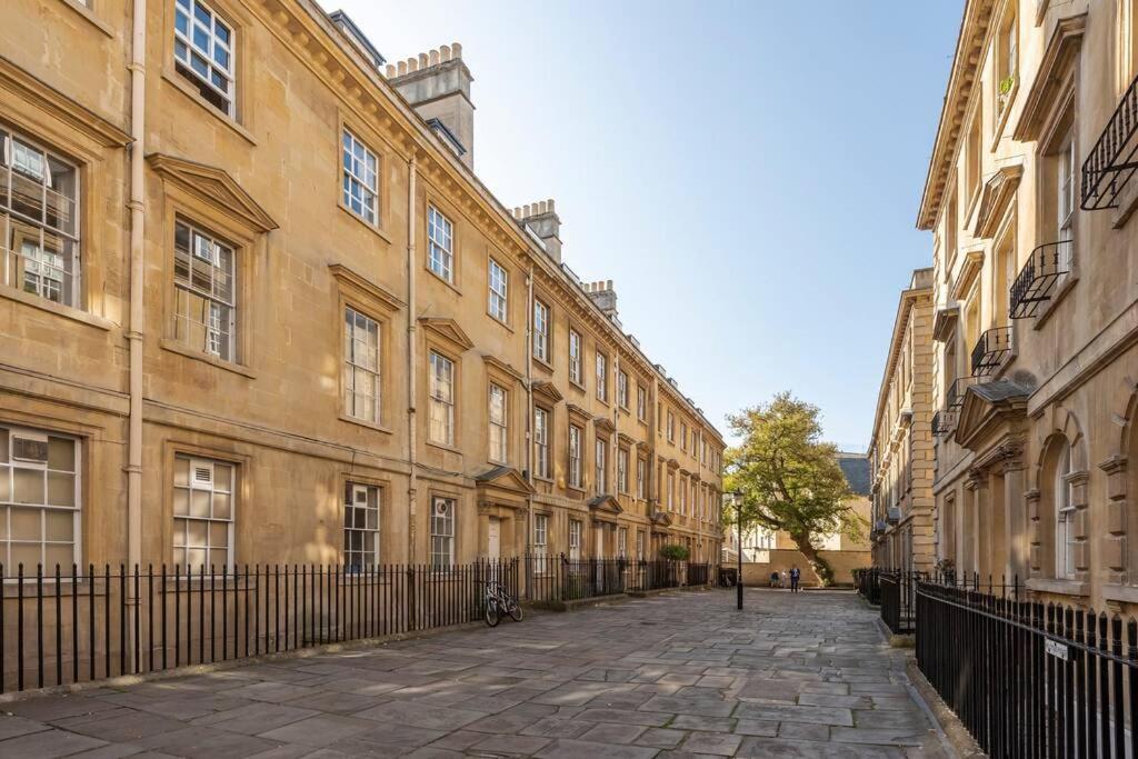 Beautiful Apartment, Incredible Central Location Bath Exterior photo